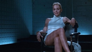 Cât de sexy este Sharon Stone la 61 de ani! Iubiții tinerei sunt ”secretul” siluetei ei