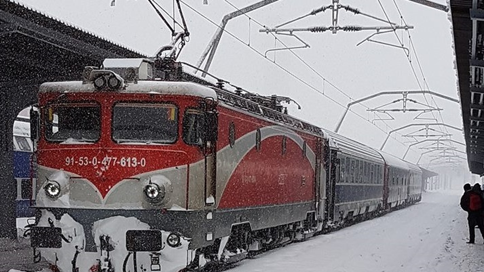 CFR a anulat peste 100 de trenuri. Cum se circulă