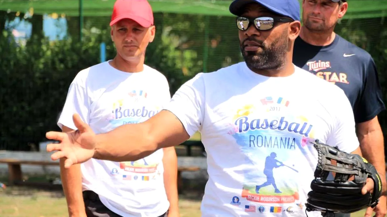 Foste vedete din baseballul profesionist american îi învaţă pe copiii români tainele acestui sport