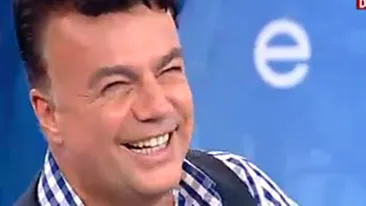 Mircea Badea il ia la misto grav de tot pe Adrian Enache! Ii face praf camasa: Au sunat de la Cocosatu' ca-si vor fata de masa inapoi! - Razi sigur la gluma cu orientarea sexuala a lui Botezatu