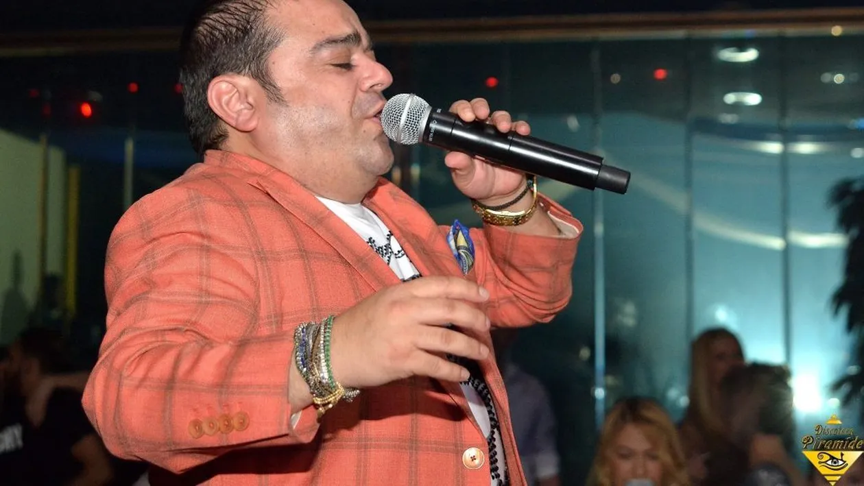 Adrian Minune, ademenit de concurență! Cântărețul ”se rupe” pe maneaua lui Jador și a lui Lino Golden! VIDEO senzațional