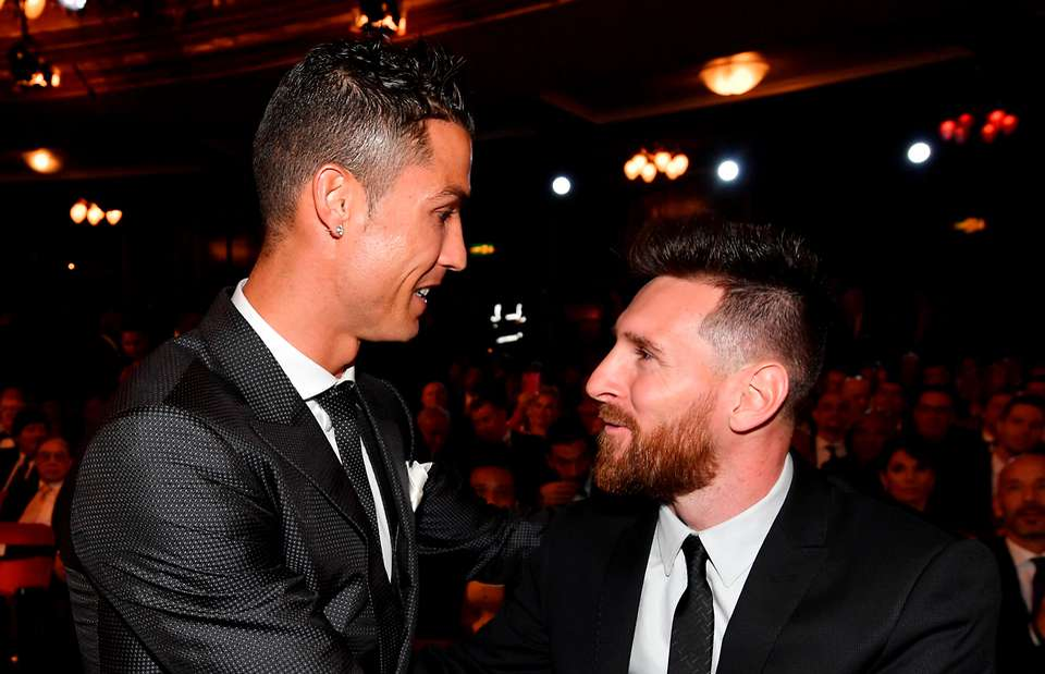 Un cuplu din Rusia a divorțat din cauza unei dispute! Mărul discordiei au fost Cristiano Ronaldo și Lionel Messi