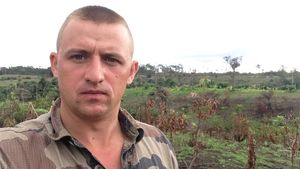 Un tânăr orădean care lupta în Legiunea Străină a murit în timpul unui antrenament, în Africa! Bărbatul era tatăl unui copil