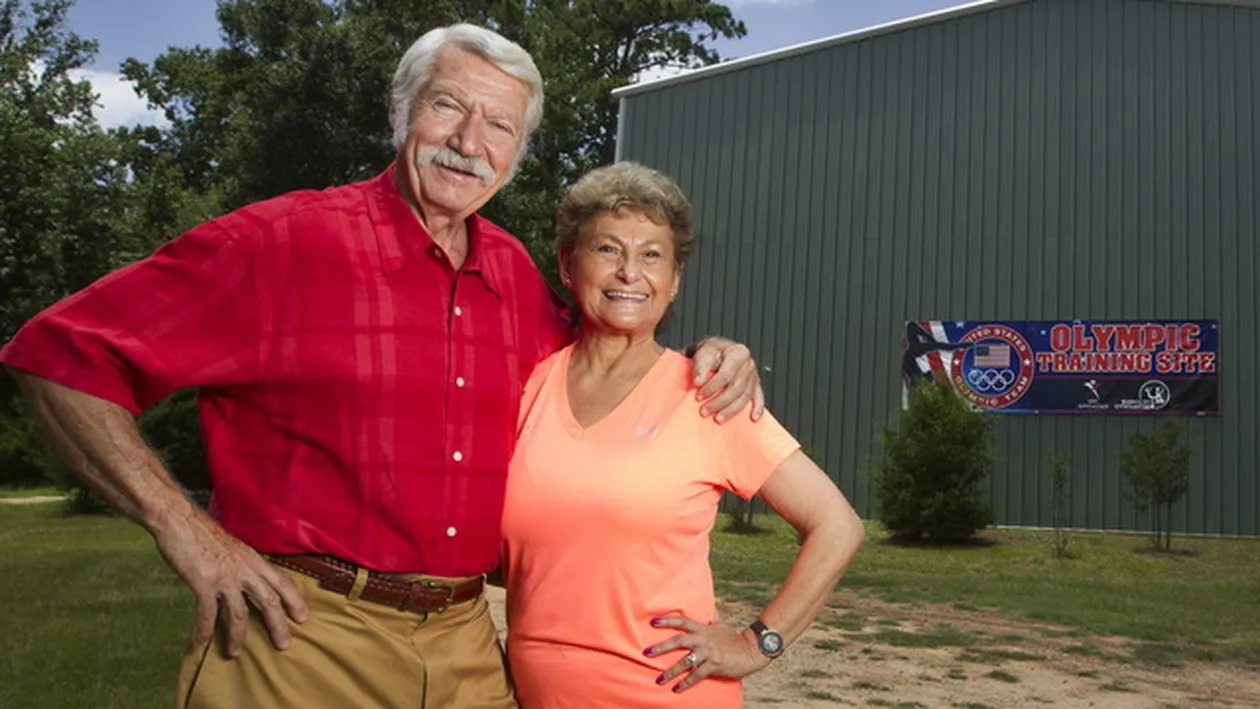 Duce o viata de nabab in Statele Unite! Imagini impresionante cu resedinta antrenorului Bela Karolyi!