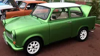 Expoziţie de maşini TRABANT, în Parcul Lumea Copiilor din Capitală! Cum arată automobilele de la paradă