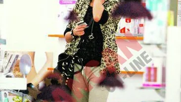 Delia se trateaza cu batoane hipocalorice! Dependenta de ciocolata!