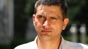 A revendicat Moldova, dar a ajuns sa doarma in subsoluri! Acum, “urmasul” lui Stefan cel Mare se teme ca va muri virgin!