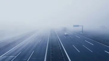 Alertă ANM! Cod galben de ceață în 10 județe. Vizibilitate sub 50 de metri în unele zone