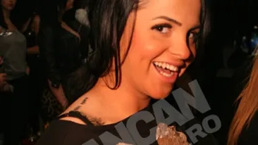 Bomba si Stramba pentru Fachiru si Perversu