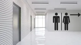 Locul unde taxa pe WC a ajuns 50 lei! Primăria a impus regula controversată