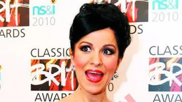 Soprana Angela Gheorghiu si-a anulat spectacolele din cauza sanatatii