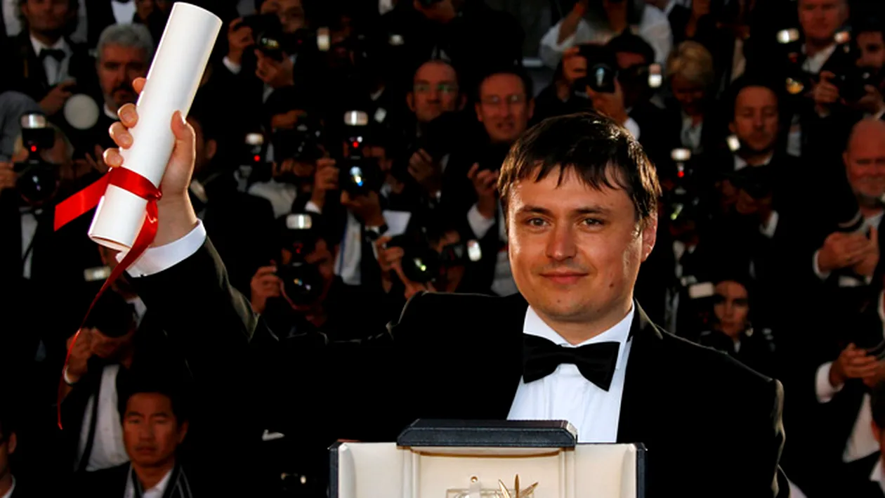 Cristian Mungiu si actritele Cosmina Stratan si Cristina Flutur se intorc de la Cannes cu premiile pentru scenariu si cele mai bune roluri feminine!