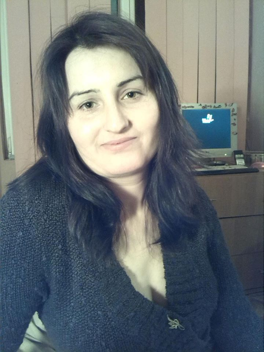 Primele imagini cu tânăra care s-a aruncat de la etajul 9 al unui bloc din Craiova. Motivul trist pentru care s-a sinucis