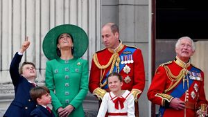 Mesajul transmis de unul dintre oamenii de bază ai Regelui Charles: ”Adunați-vă!”