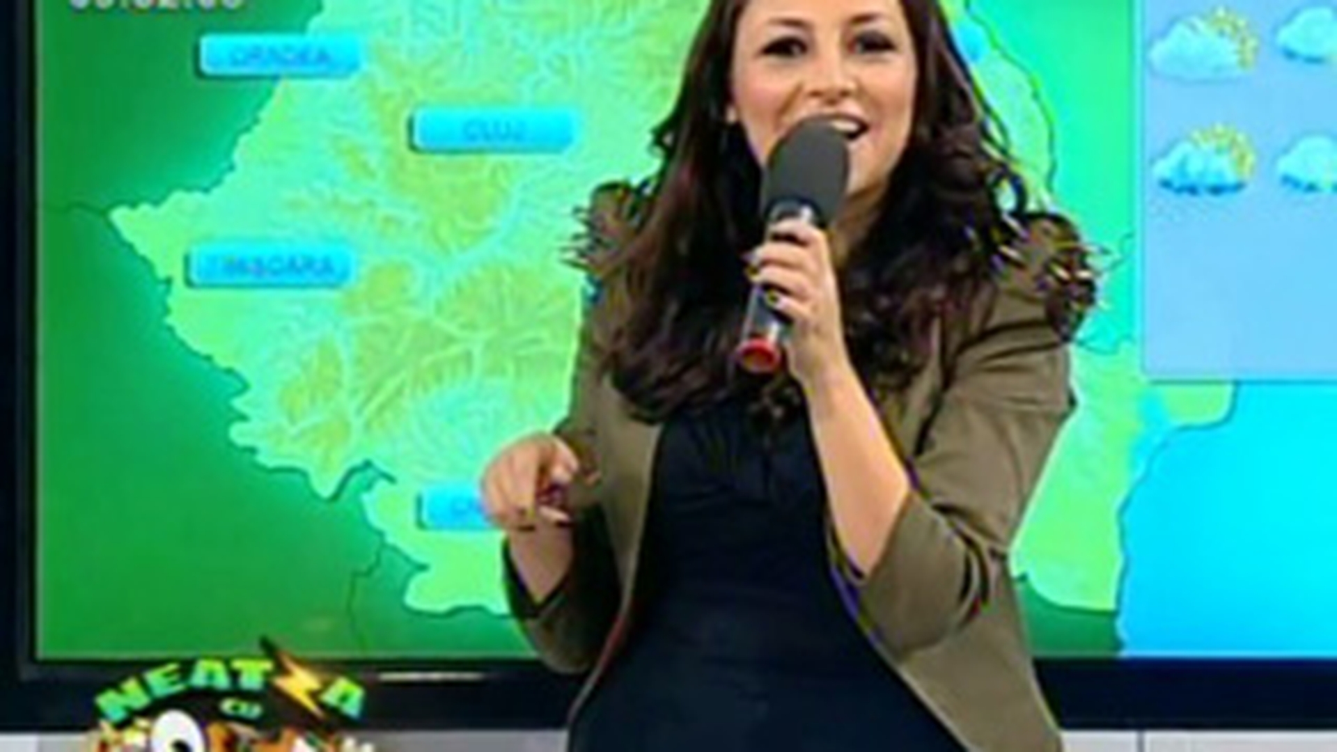 Andra a prezentat rubrica Meteo! Vezi ce sfaturi i-a dat Roxana Vancea si daca s-a descurcat!