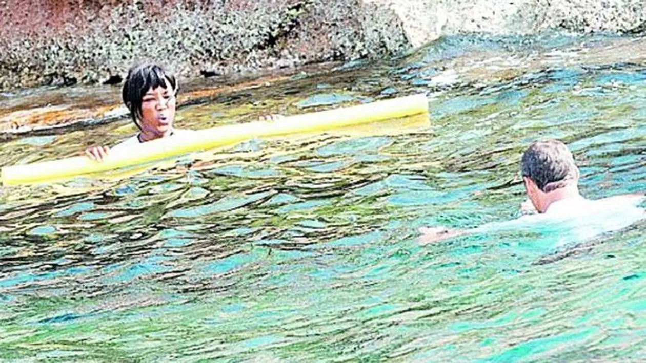 Naomi Campbell, cu iubitul in vacanta la Ibiza. Trup fara cusur