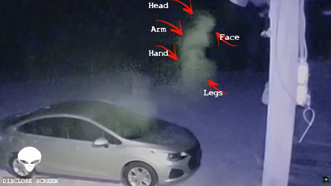 Bănuind că se întâmple lucruri bizare, o femeie a montat o cameră de supraveghere în parcare. Când s-a uitat pe imagini, să leșine. Ce a văzut