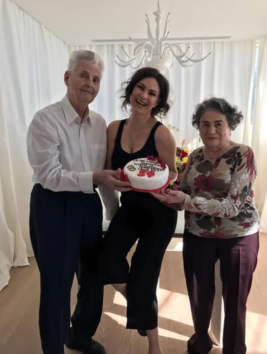 Ramona Bădescu, gest uimitor pentru bona bebelușului ei în plină epidemie de coronavirus: “Am trăit un moment dramatic”. Se află în Italia împreună cu soțul ei