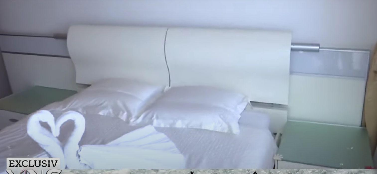 Cum arată apartamentul de 200 mp în care locuiește Regina Întunericului? Imagini rare din casa Gabrielei Lucuțar