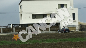 Sylvia a dat vila din Crevedia pe un apartament simplu, la bloc, sI planuieste sa-si refaca viata peste doi ani. Pleaca din caminul conjugal cu planuri mari: "Sper sa gasesc pe cineva cu care sa fac copii"