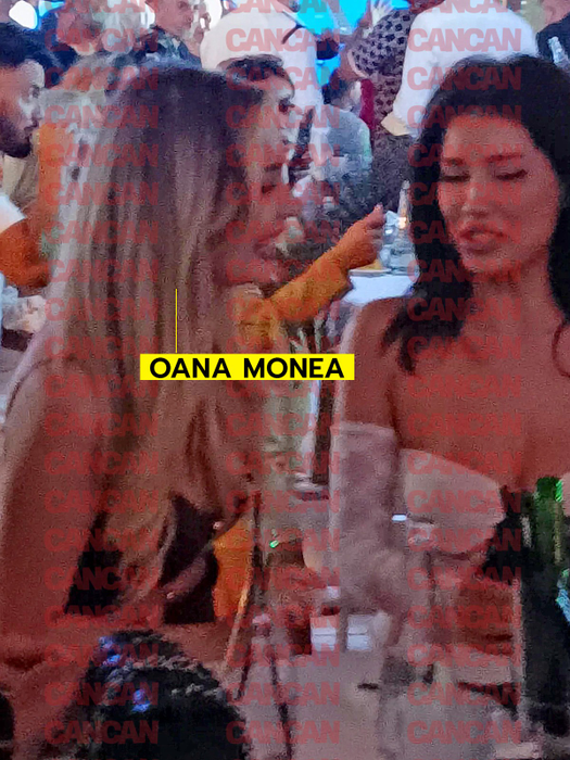 Oana Monea şi prietena ei în club