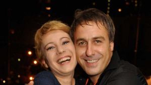 Cum arată ASPIRINA din “Las Fierbinti” în afara platoului de filmare! N-o recunoşti dacă o vezi pe stradă