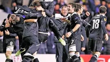 Nu il suportau pentru ca intarzia la antrenamente. Jucatorii au dat petrecere ca au scapat de Boloni