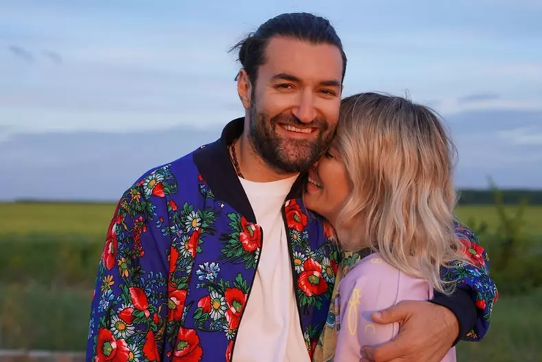 Gina Pistol, părăsită de Smiley: „Este al treilea an în care rămân singură.” Ce planuri are vedeta de sărbători