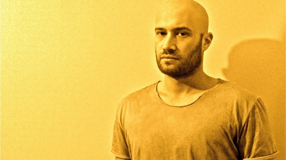 Mihai Bendeac, singur si trist de ziua lui: "Nu îmi doresc absolut nimic. Îmi voi închide si telefonul"