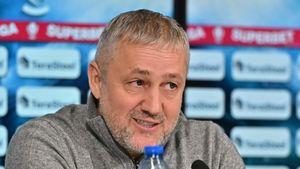 Mihai Rotaru, operat de urgență! Patronul Universității Craiova a suferit un accident la schi