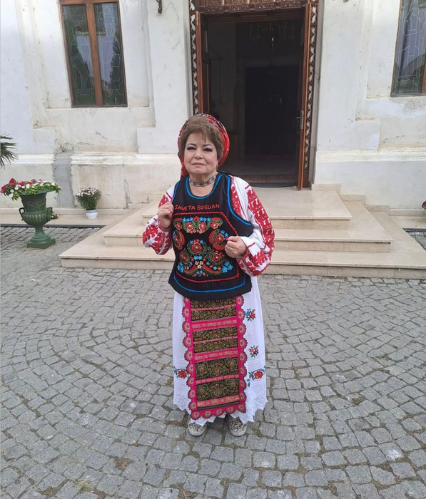 Artista vrea să o detroneze pe Bianca Drăgușanu! Pensia poate să aștepte! Nu se lasă nici la 80 de ani