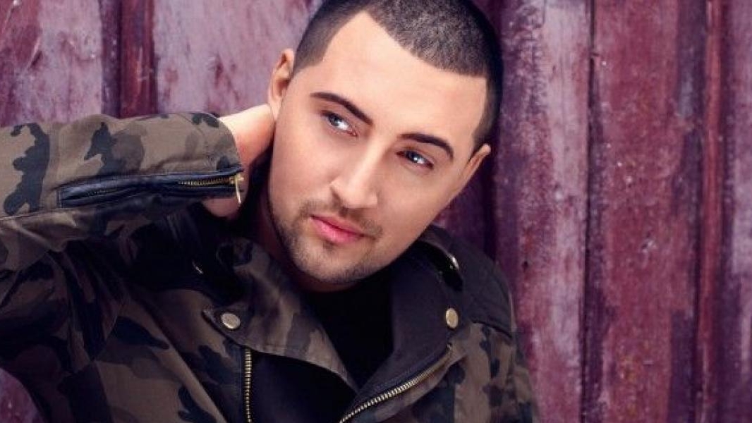 Nunta anului 2019 în showbiz-ul românesc! Celebrul cântăreț s-a logodit cu iubita lui