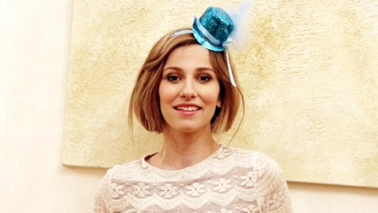 Mai are putin si naste, dar nu s-a ingrasat deloc! Cum arata Dana Rogoz gravida in opt luni: O silueta de invidiat