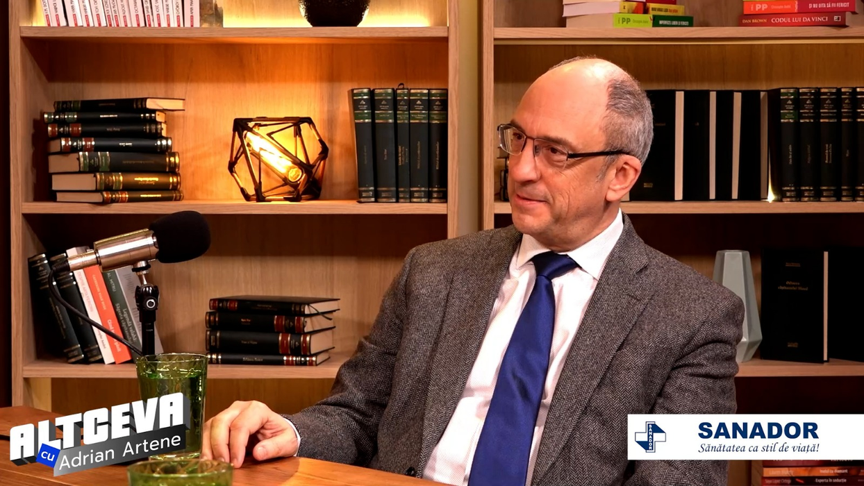 Urmărește interviul integral cu Dragoș Vinereanu, sâmbătă, 11 februarie, de la ora 19.00, doar pe canalul de YouTube Altceva cu Adrian Artene / (Sursa: Captură video)