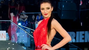 Rita Muresan s-a imprietenit cu fosta iubita a lui Stamate.  A bagat-o in prezentarea ei de moda