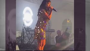 INCREDIBIL! Pentru nunți și botezuri apelați la Inna! Reacția artistei: ”Când vreodată am cântat eu la vreo nuntă?”