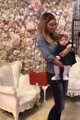 Bianca Drăguşanu, împreună cu Sofia la primul eveniment monden al micuţei