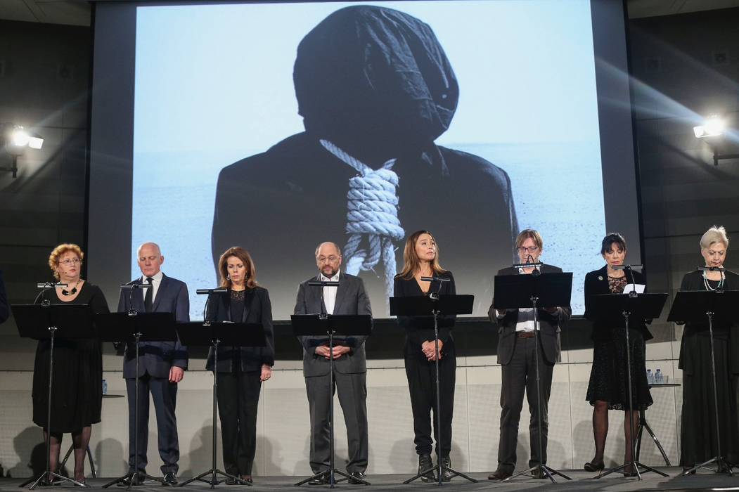 Renate Weber, prestație remarcabilă în "Seven", ”Monologurile vaginului” si ”Speak Truth to power”