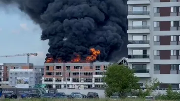 Incendiu puternic în Pipera! Un șantier a luat foc | FOTO + VIDEO