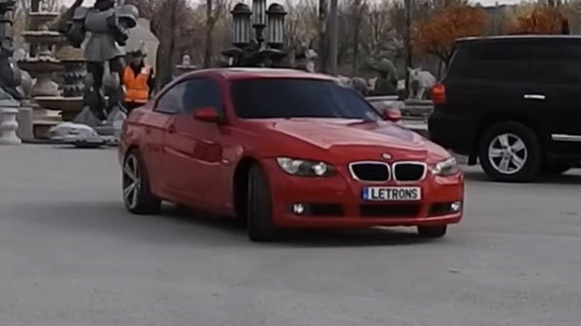 A apărut prima maşină ”Transformers”. E reală şi se ”mişcă” ca un robot!