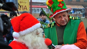 Avem dovezi! Magicianul Marian Ralea stie sa faca vraji! Nu s-a schimbat aproape deloc in ultimii 20 de ani!