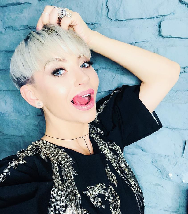 Giulia a recunoscut că a simțit atracție față de o femeie! Ce reacție a avut soțul artistei