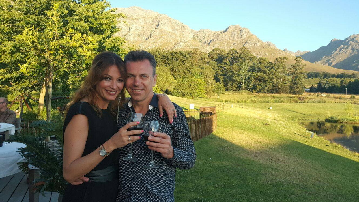 ANCA ŢURCAŞIU a fost într-o vacanţă exotică în Africa de Sud şi Zanzibar! Cum arată în costum de baie la 46 de ani