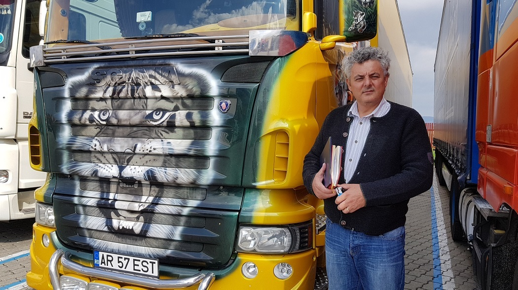 Camionul "Tigru", una dintre vedetele companiei