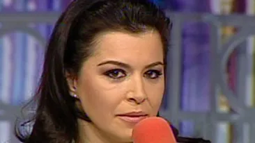 VIDEO Simona Patruleasa se teme sa nu fie o mama exagerata! Vezi de ce este stresata! Am asteptari mari de la fiica mea!