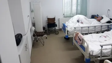 Un bărbat din Timișoara a ajuns la spital după ce şi-a cusut buzele cu sârmă. De ce a făcut asta