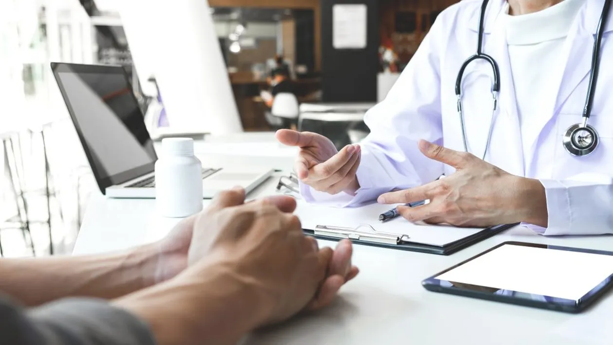 De ce nu pot lua concediu românii în izolare sau plasați în carantină