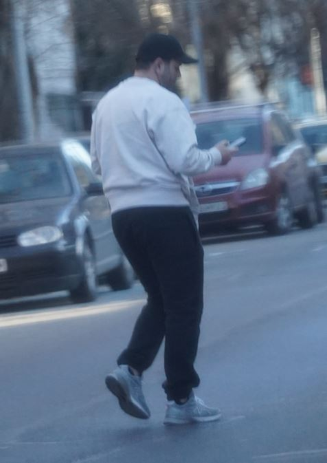 Mihai Morar este pasionat de mașinile de lux (SURSA FOTO: CANCAN.RO)