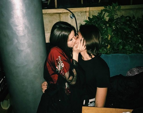 Anamaria Prodan, încă o “aroganță”. A plătit peste 100.000 de euro pentru un bolid, pe care l-a dăruit fiicei sale, Rebecca