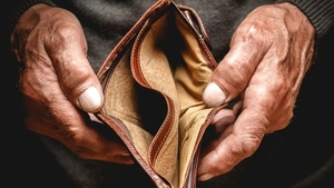 Județele cu cele mai mici salarii din țară. Oamenii câștigă mult sub media națională